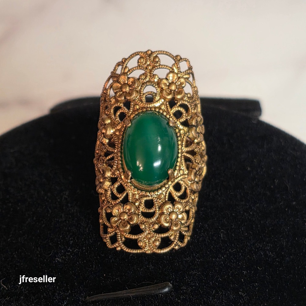 VTG West Germany Filigree Green Cabochon Floral Gold Tone Shield Ring Adjustable